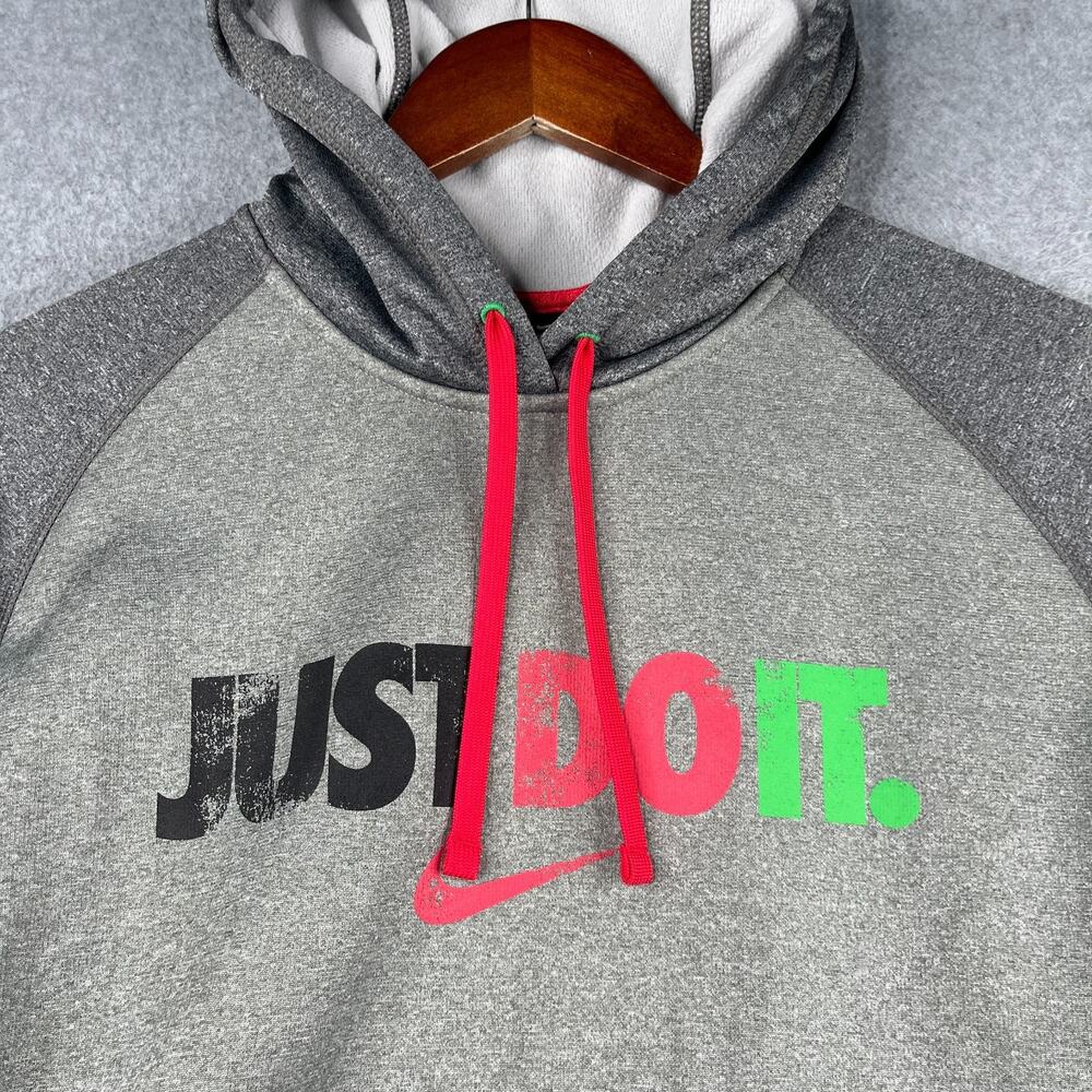 Nike Therma Fit Hoodie Sweatshirt Graphic Print Womans Large Thumb Holes Pocket - Picture 6 of 15